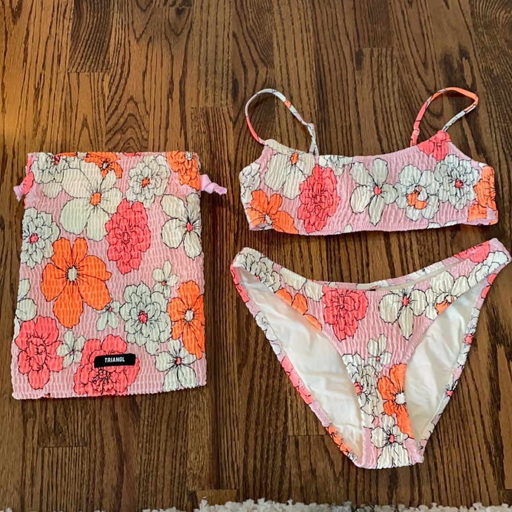 TRIANGL bikini